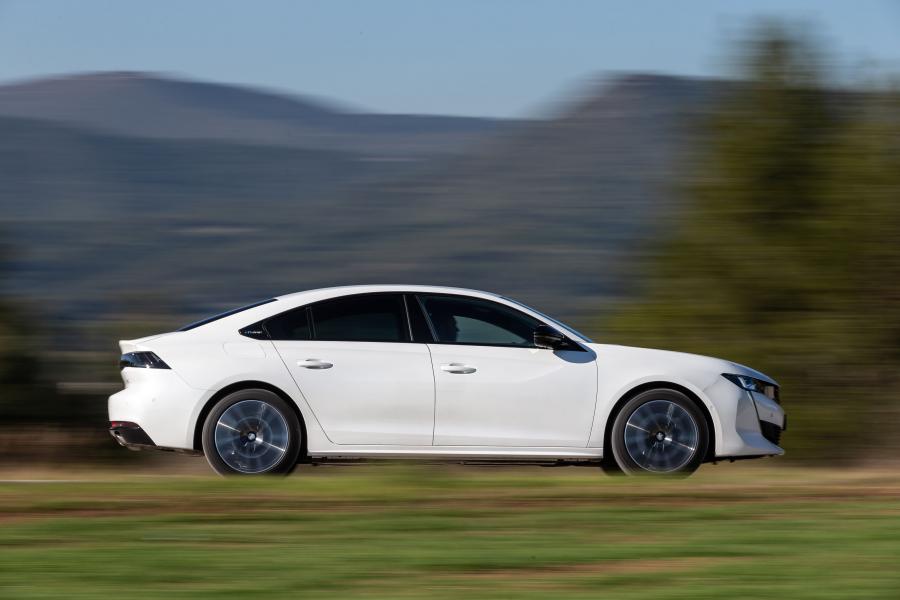  Peugeot 508 GT HYBRID 2019 года  (WW) (фото 40 из 40)